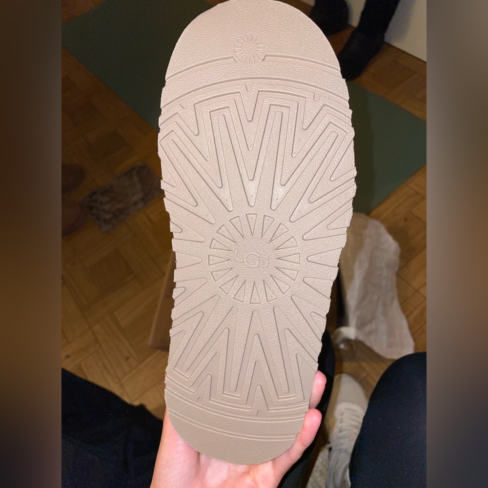 UGG Tazz platforms mule slippers in chestnut